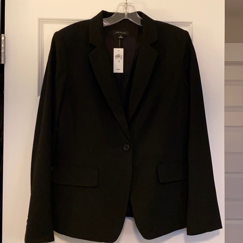 Ann Taylor suit jacket size 10